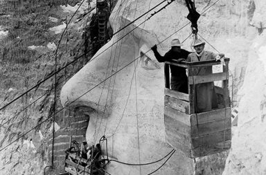 Carving the iconic Mount Rushmore, 1927-1941
