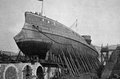 Vintage photos inside the shipyards where the revolutionary steamships were built, 1860-1900