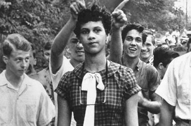 Dorothy Counts: The teenager who challenged the segregation, 1957