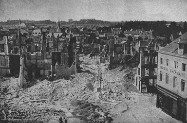 These photos show the destruction of Leuven in the aftermath of the German Army reprisal, 1914