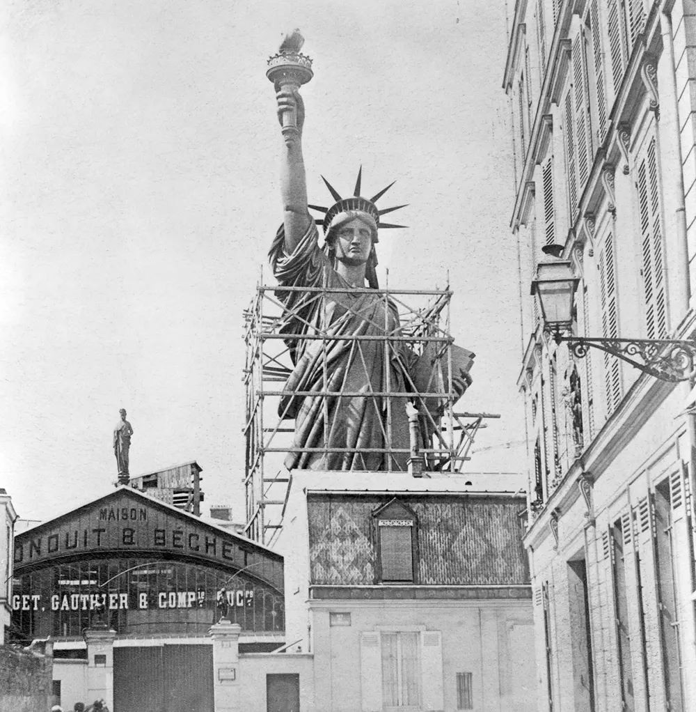 statue liberty history pictures