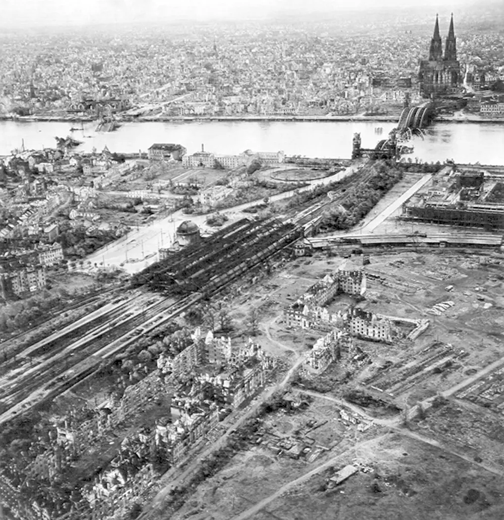 Cologne Cathedral destroyed