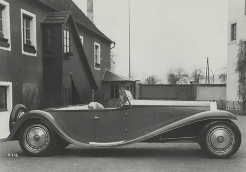 Bugatti cars vintage photos