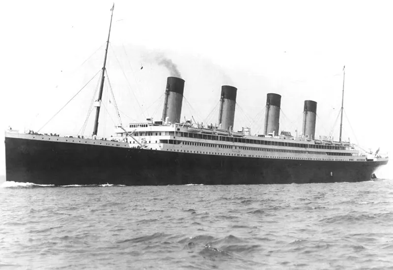 RMS Olympic old photos Titanic sister ship