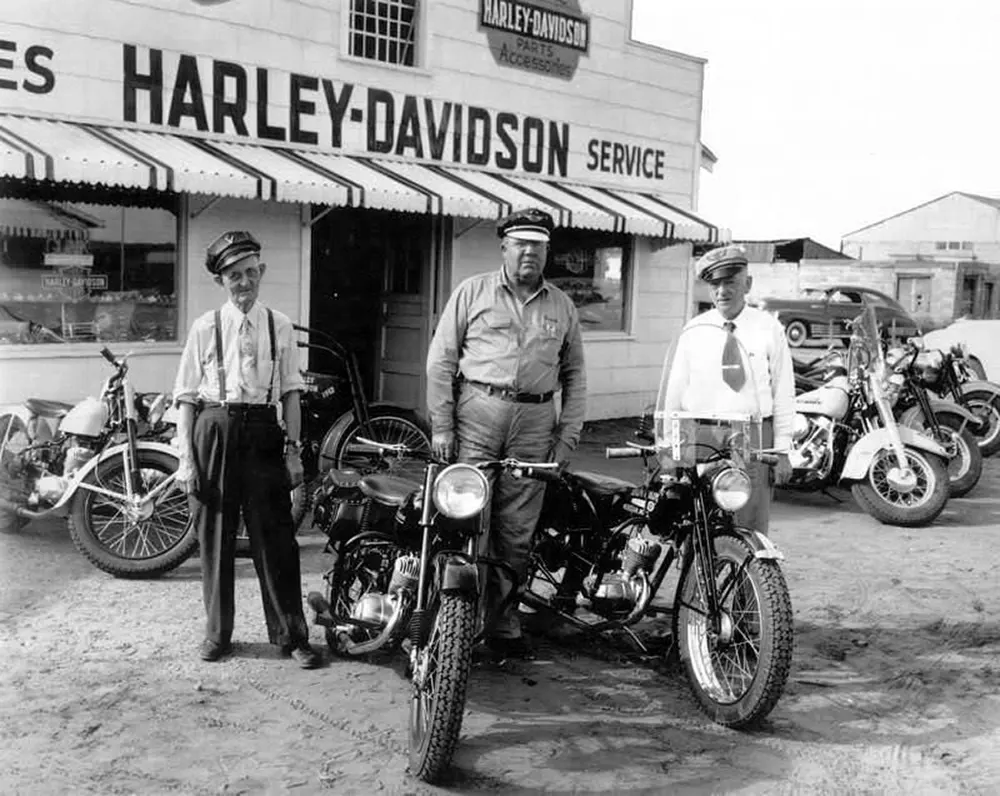Old Photos Harley-Davidson Motorcycle