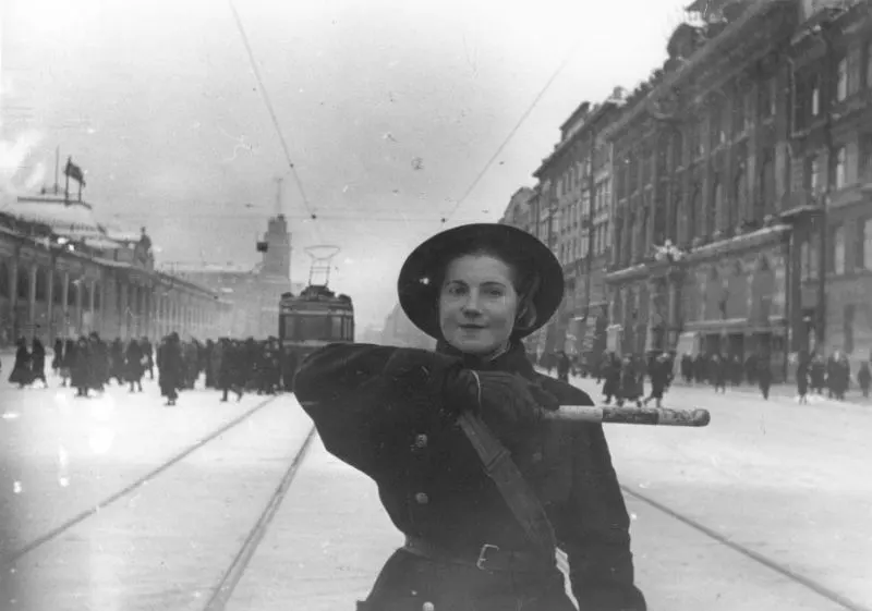  Siege of Leningrad Historical Photos