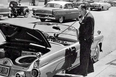 On the Line: Exploring the Fascinating History of Car Phones Through Vintage Photos, 1940s-1980s