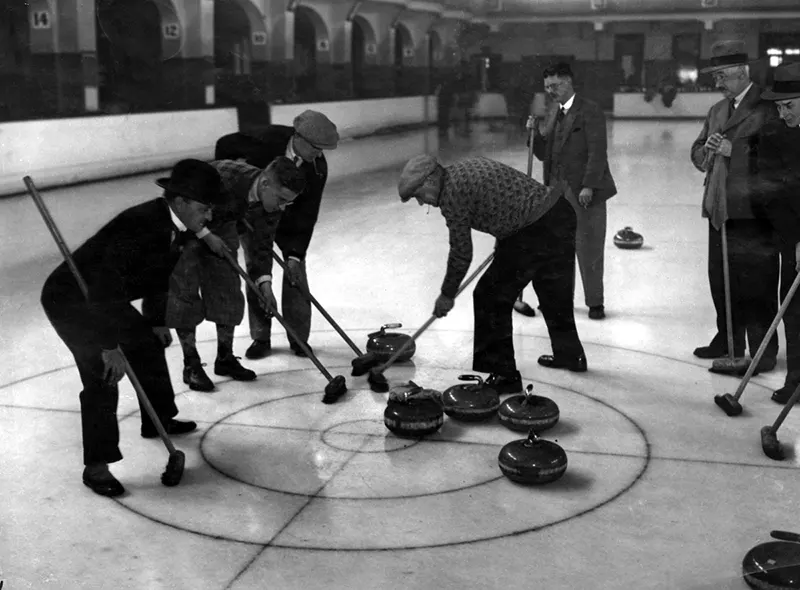 Curling vintage photos
