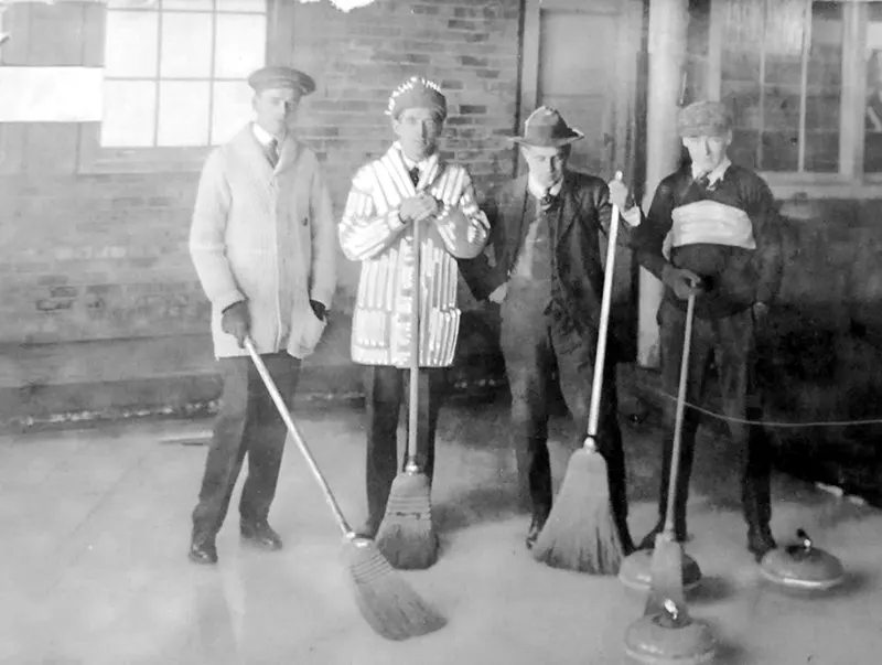 Curling vintage photos