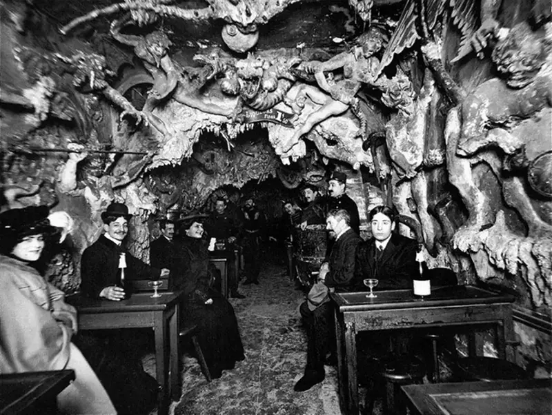 Old Photos of The Cabaret of Hell