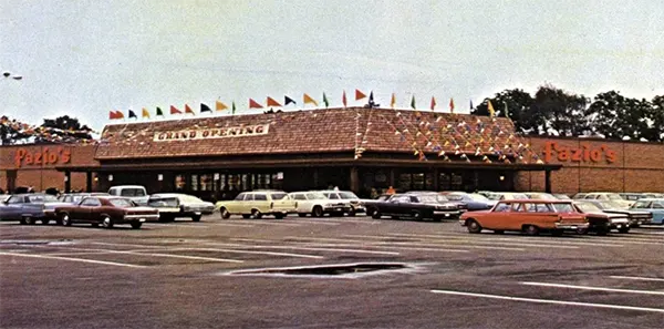 Vintage Supermarkets and Old-Fashioned Grocery Stores from the 1960s