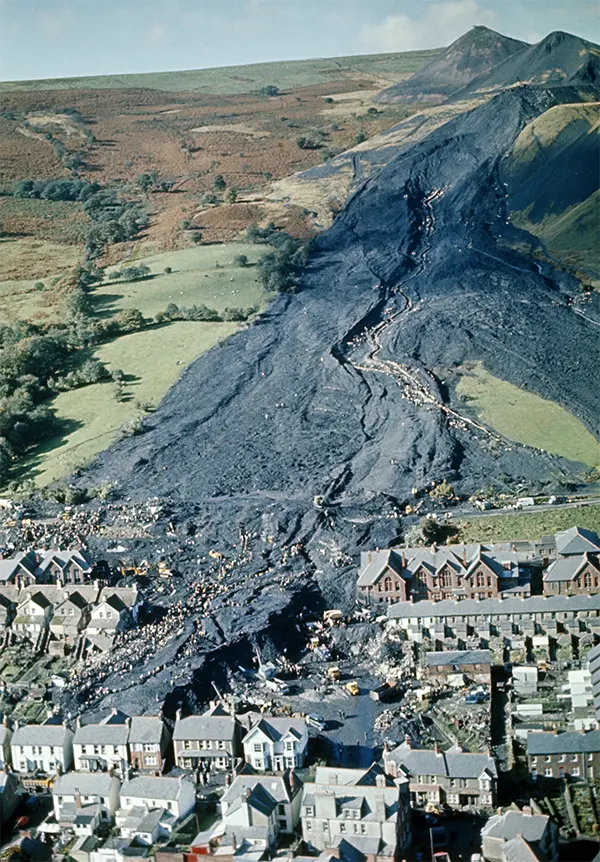 The Aberfan Disaster Through Pictures The True Story Of A Tragedy That The Aberfan Disaster Through Pictures The True Story Of A Tragedy That