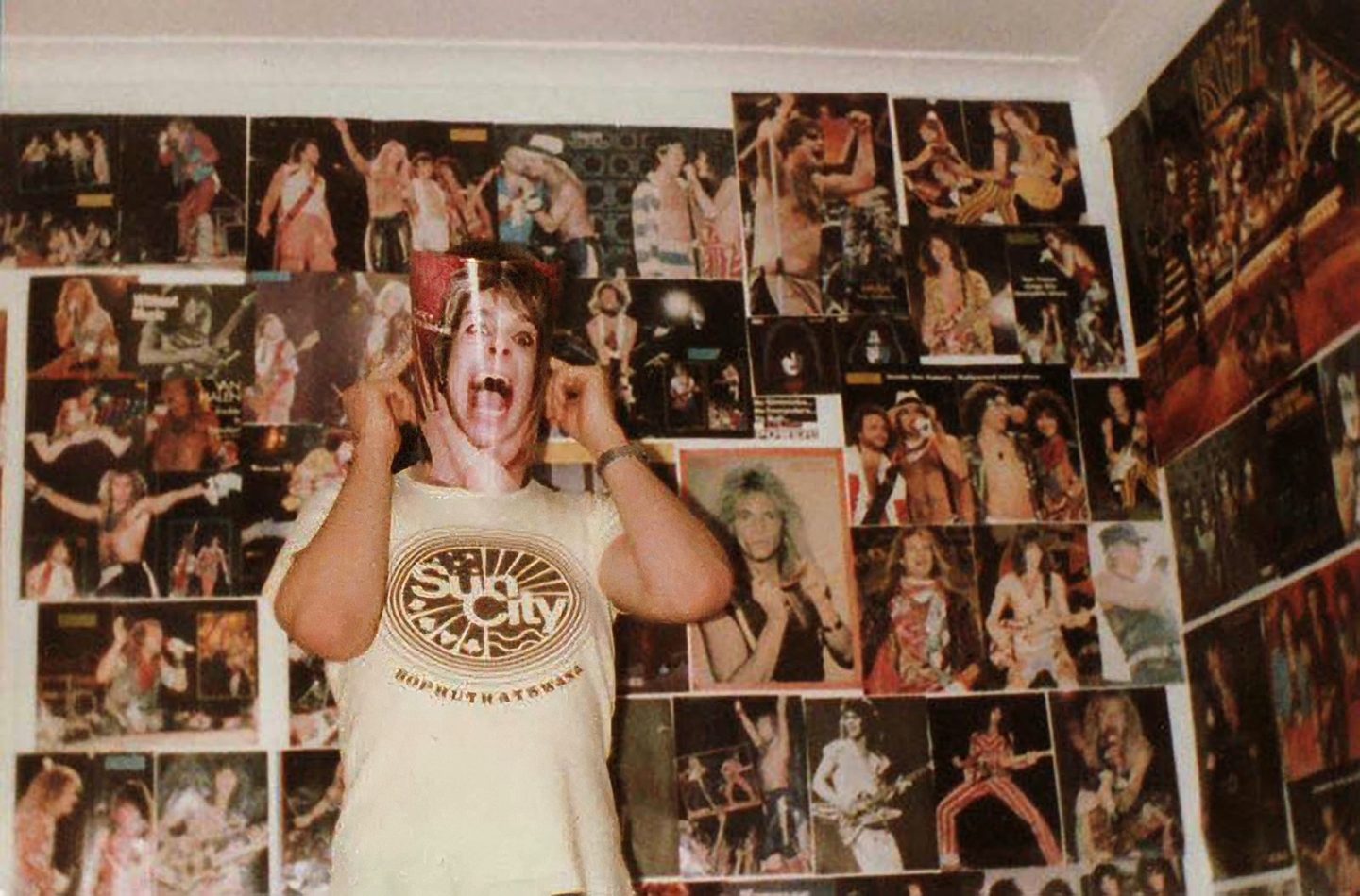 Teenager Bedrooms in the 1980s Captured in Photos: Where Posters, Music ...
