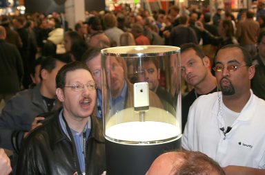 The Day the iPhone Was Born: Rare Photos From Apple’s Historic 2007 Unveiling