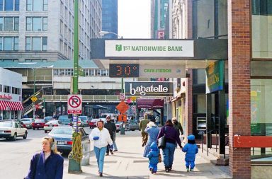 Chicago in the 1990s: Photos of What the City Looked Like Back Then