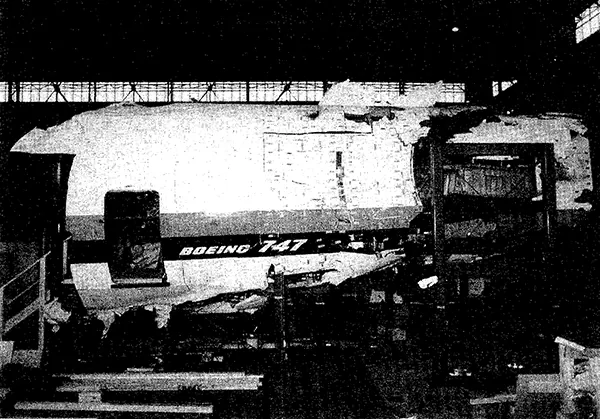Photos from Japan Airlines Flight 123