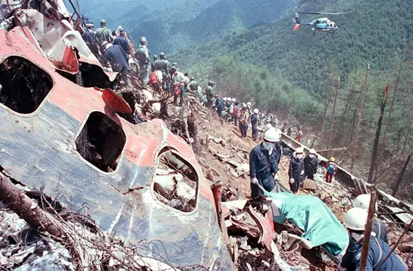 Photos from Japan Airlines Flight 123