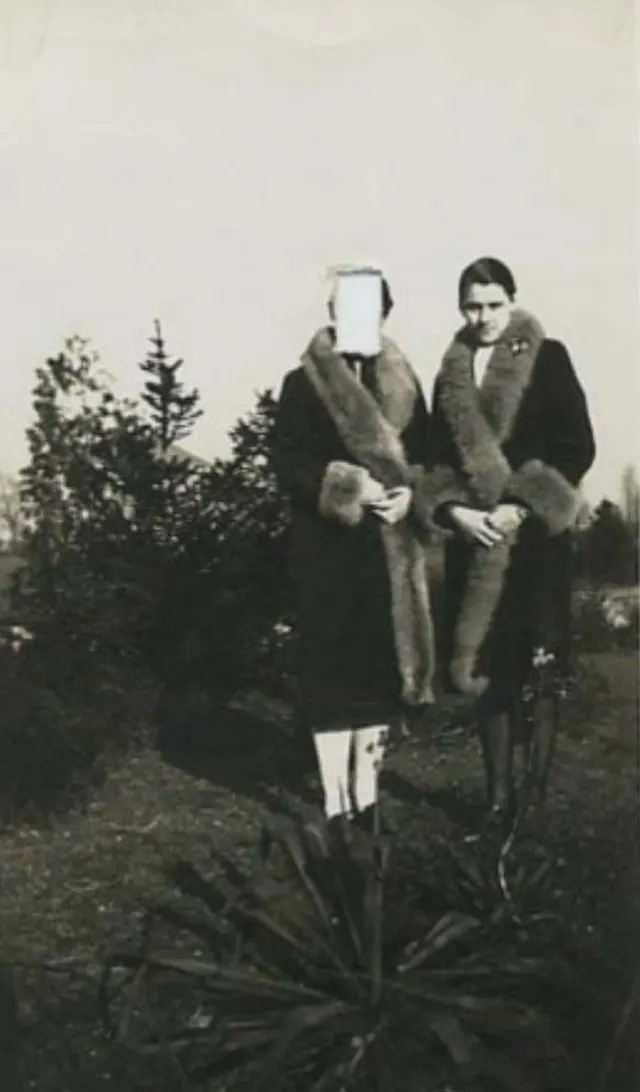 Unfriending Before the Internet Photos