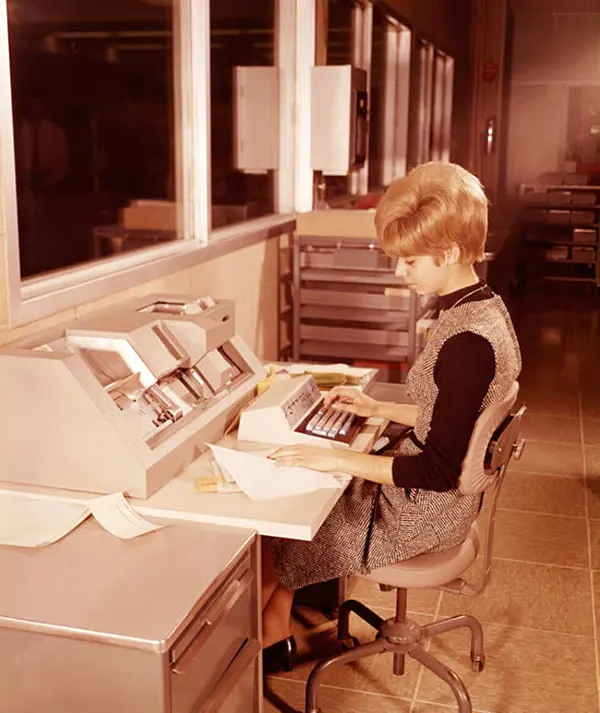 Vintage Photos Secretaries