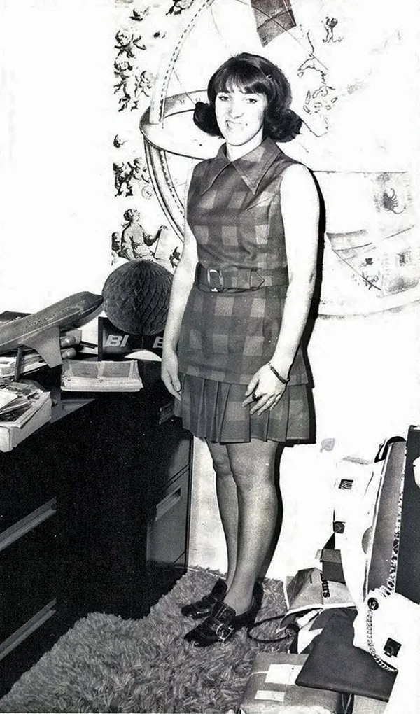 Vintage Photos Secretaries
