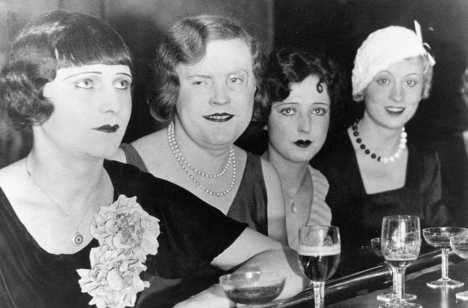 Vintage Drag: Rare Photos Capture the Secret World of Early Drag Performers