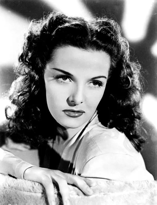 Jane Russell Stunning Vintage Photos