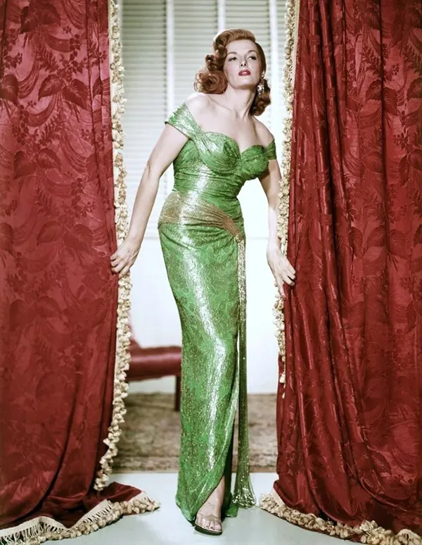 Jane Russell Stunning Vintage Photos