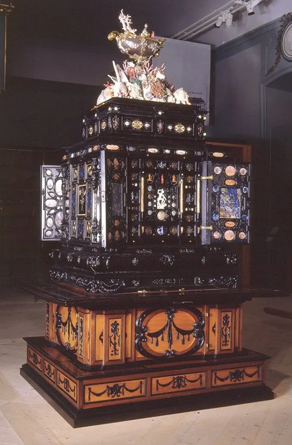 photos of elaborate cabinets from history 