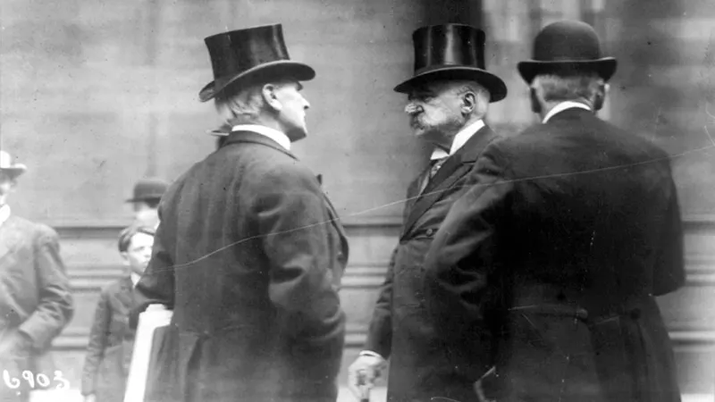  J.P. Morgan Large Nose Photos