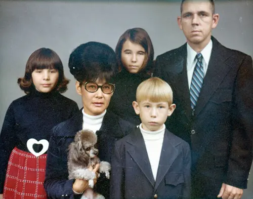 Studio Portraits of Couples and Families From the 1960s