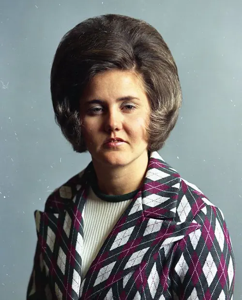 Studio Portraits of Couples and Families From the 1960s