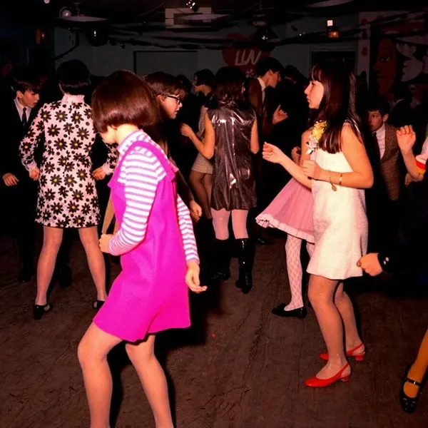 Vintage Photos Show How Women Really Partied in the 1960s