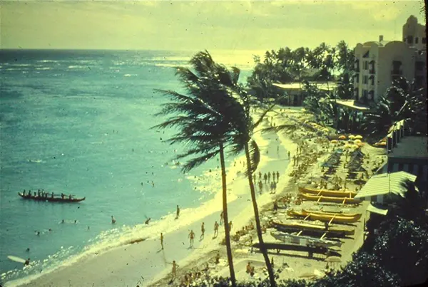 Color Photos of Hawaii 