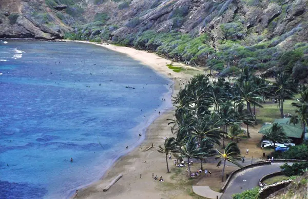 Color Photos of Hawaii 