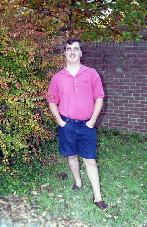 tudio Portraits Show Exactly How Young Men Dressed in the Early 1990s