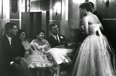 Fascinating Vintage Photos Capture American Teen Life in the 1950s