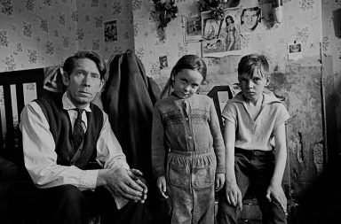 Forgotten Photos of Manchester's Slums From the 1960s and 1970s That Shook the Nation
