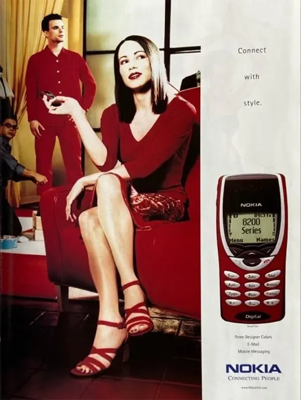 Nostalgic Ad Photos From the 2000s