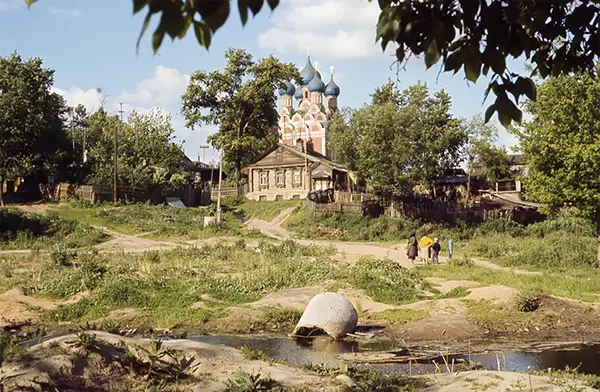 Photos of the Soviet Union Taken by American Professor Thomas T. Hammond