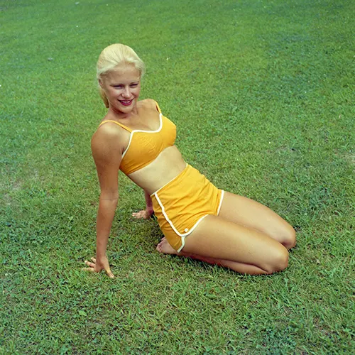 Rare 1960s Photos Offer a Fascinating Look at Swimsuit Fashion of the Era