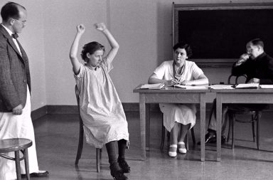 Rare Photos Show Life Inside a New York Mental Hospital in the 1930s