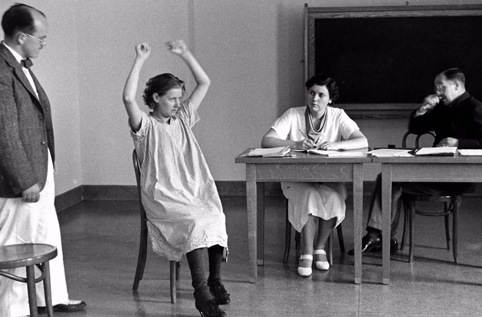 Rare Photos Show Life Inside a New York Mental Hospital in the 1930s