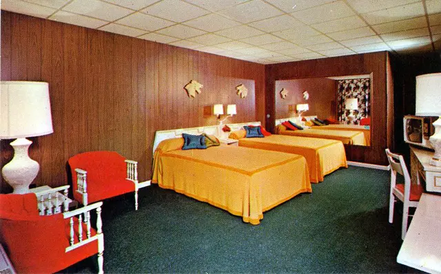 American Motel and Hotel Bedrooms Through Vintage Postcards From the 1950s and 1960s