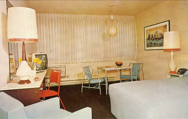 American Motel and Hotel Bedrooms Through Vintage Postcards From the 1950s and 1960s