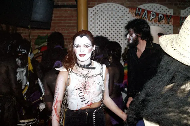 Vintage Halloween Photos Show How People Celebrated in the 1970s and 1990s