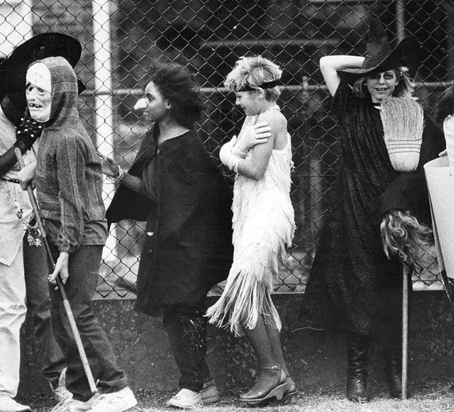 Vintage Halloween Photos Show How People Celebrated in the 1970s and 1990s